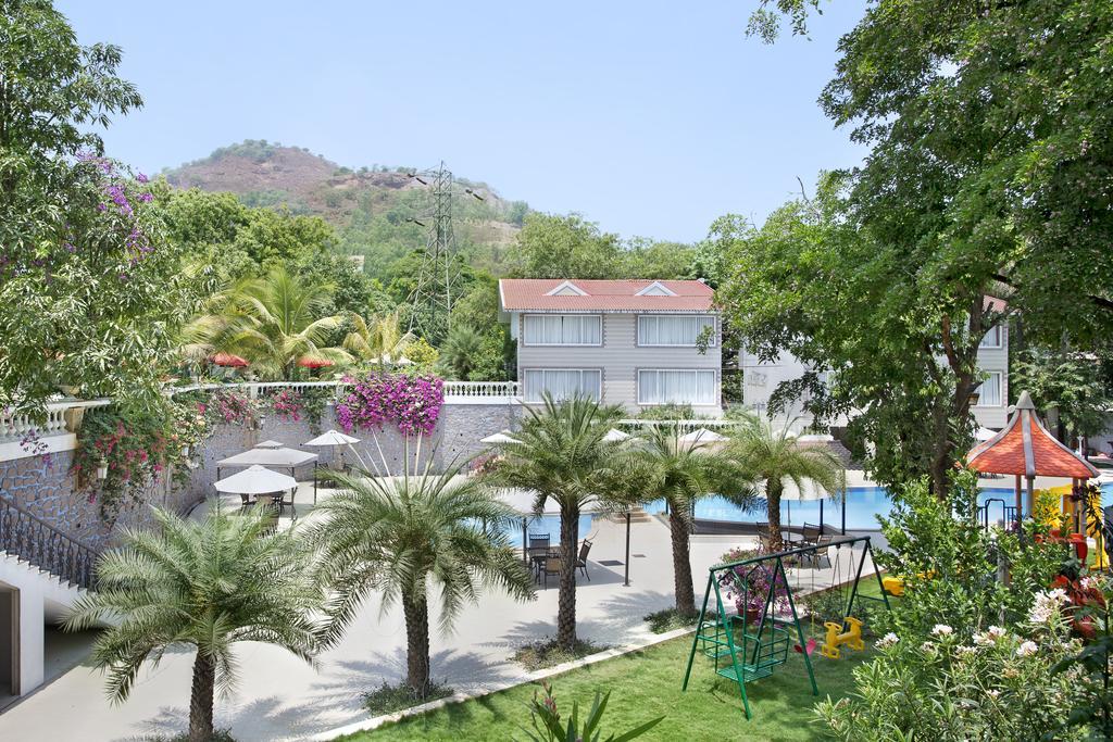 Villa San Lawrenz Lonavala Exterior foto